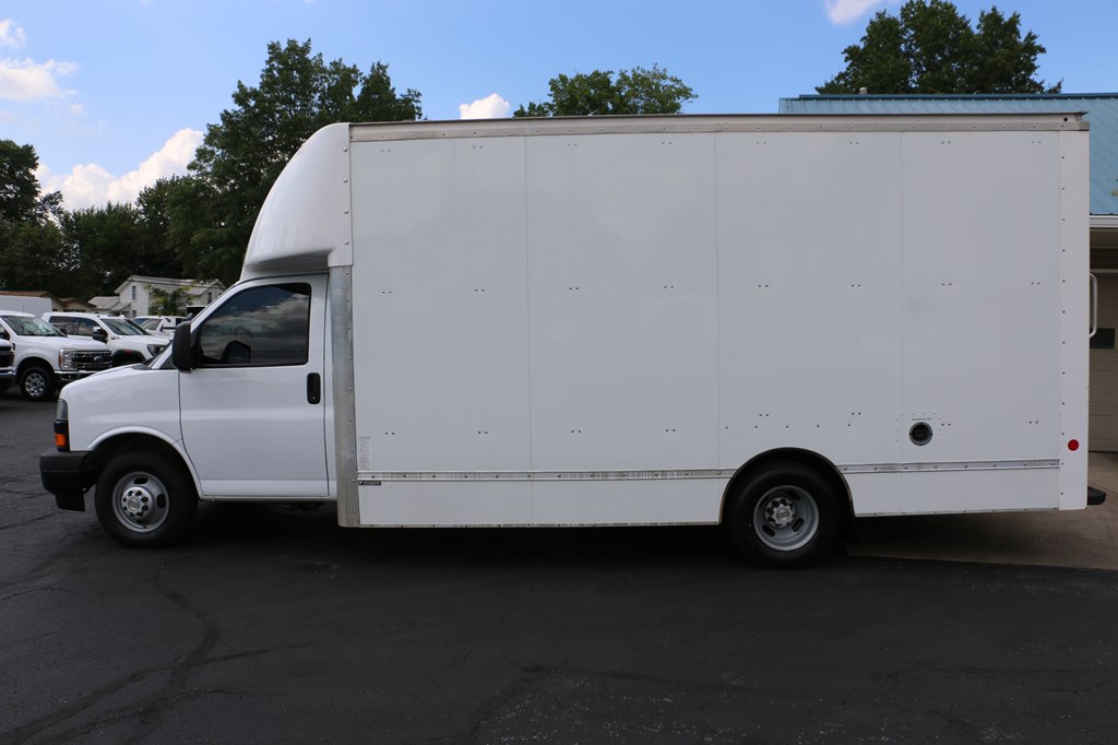 chevrolet express cutaway 2021 1HA3GTC70MN008106 image chevrolet express cutaway 2021 1HA3GTC70MN008106 image